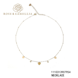 rose en camellia ketting met hartjes en strass steentjes