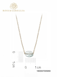 rose en camellia ketting grijs steen