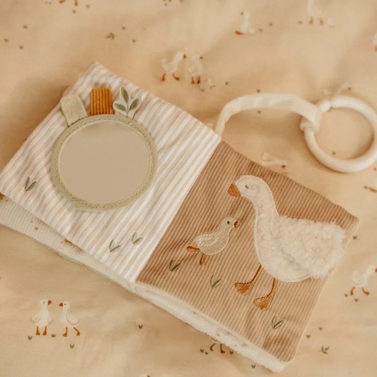 Little dutch  newborn naturals  buggyboekje