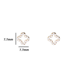 Go Dutch Label oorbellen Pearly Clover Stud - 14K