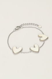 My jewellery Fijne armband met parelmoer hartjes zilver