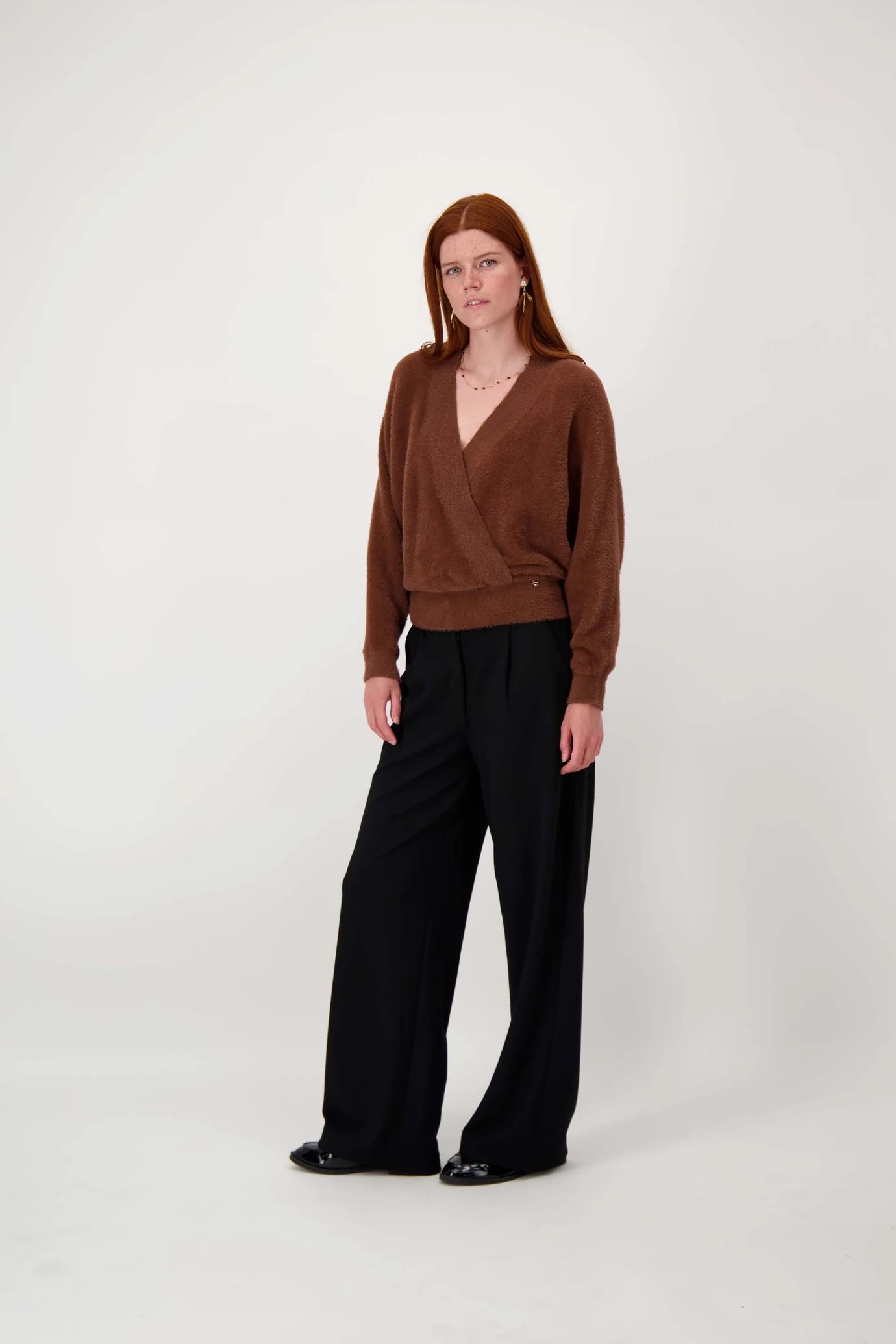 zusss wikkel trui in fluffy garen mid brown