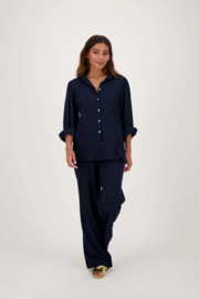 zusss blouse in crinkle stof donkerblauw