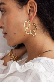 My Jewellery oorbellen | statement bloemen goud