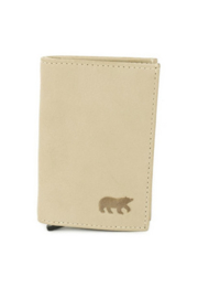 Bear design Pasjeshouder CP 7080 feather