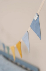Little Dutch slinger met vlaggetjes blauw