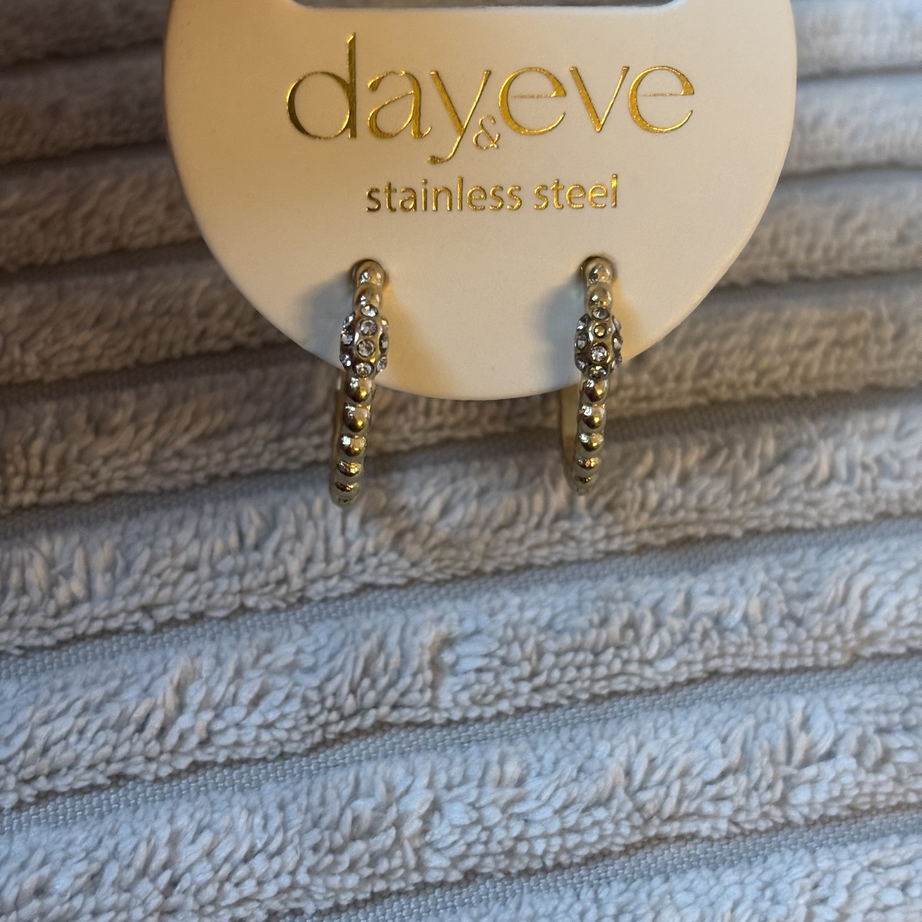 Go Dutch Label  oorbel bolletjes en strass