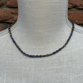 Just a touch ketting blue