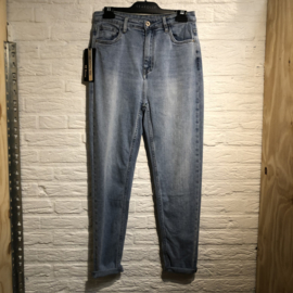 3D denim jeans | smal toelopende pijp