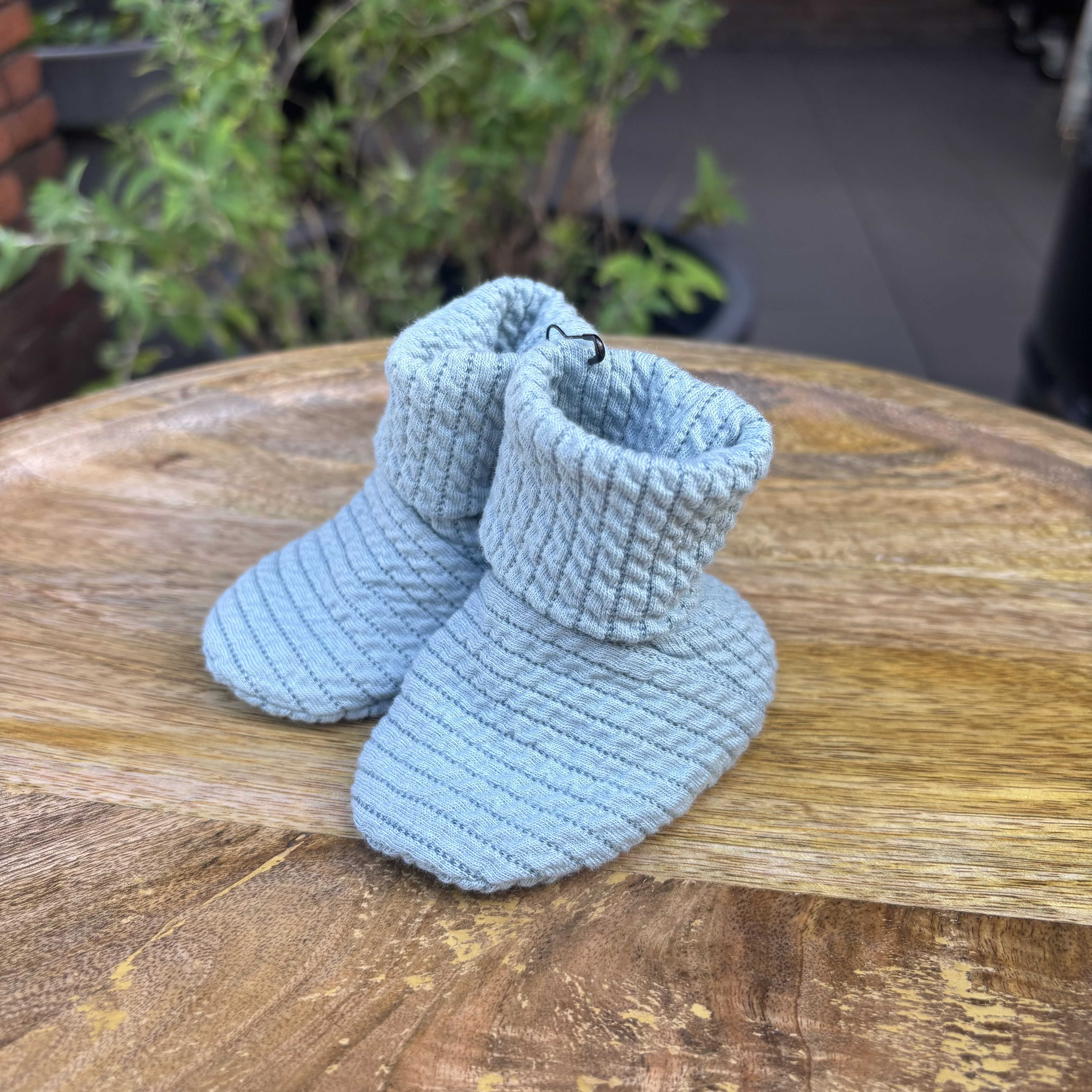 Petite Jenni mousseline slofjes babyblauw