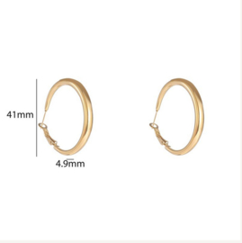Go Dutch Label oorbellen fine hollow hoop - 14k