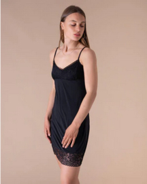 TILTIL Lace Slip Dress | zwart