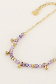 My jewellery armband | goud met lila kralen & bolletjes