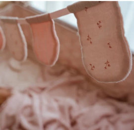 Little Dutch Slinger met vlaggetjes  - Roze - pure blossom