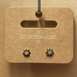 Go Dutch Label oorbellen | knopjes ster diamantje goud.