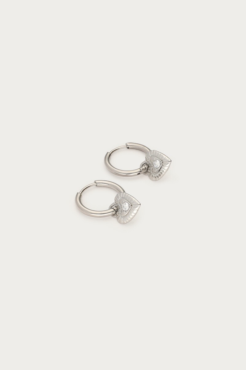 My jewellery Nomads minimalistische oorringen met hartje zilver