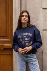 My Jewellery donkerblauwe sweater "Hotel amour"