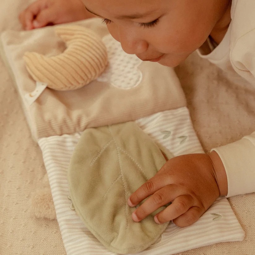 Little Dutch Activiteitenboekje beige Newborn Naturals