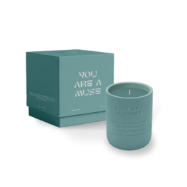 The Gift Label | Geurkaars cemented candle 'You are a muze' 360 gr