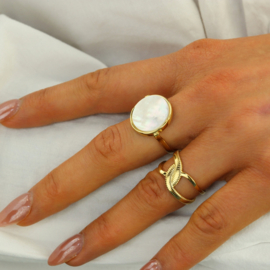 Camps & Camps ring Oval Mother Of Pearl Ring