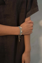 Zusss mooimakers miyuki armbandje stipje grijs/blauw