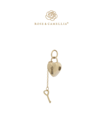 rose en camellia bedel hart met slot