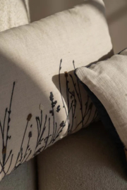 zusss kussen bloemen silhouet borduur 50x30cm zand