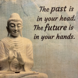 cottoncounts houten onderzetter |  "The past is in your head"