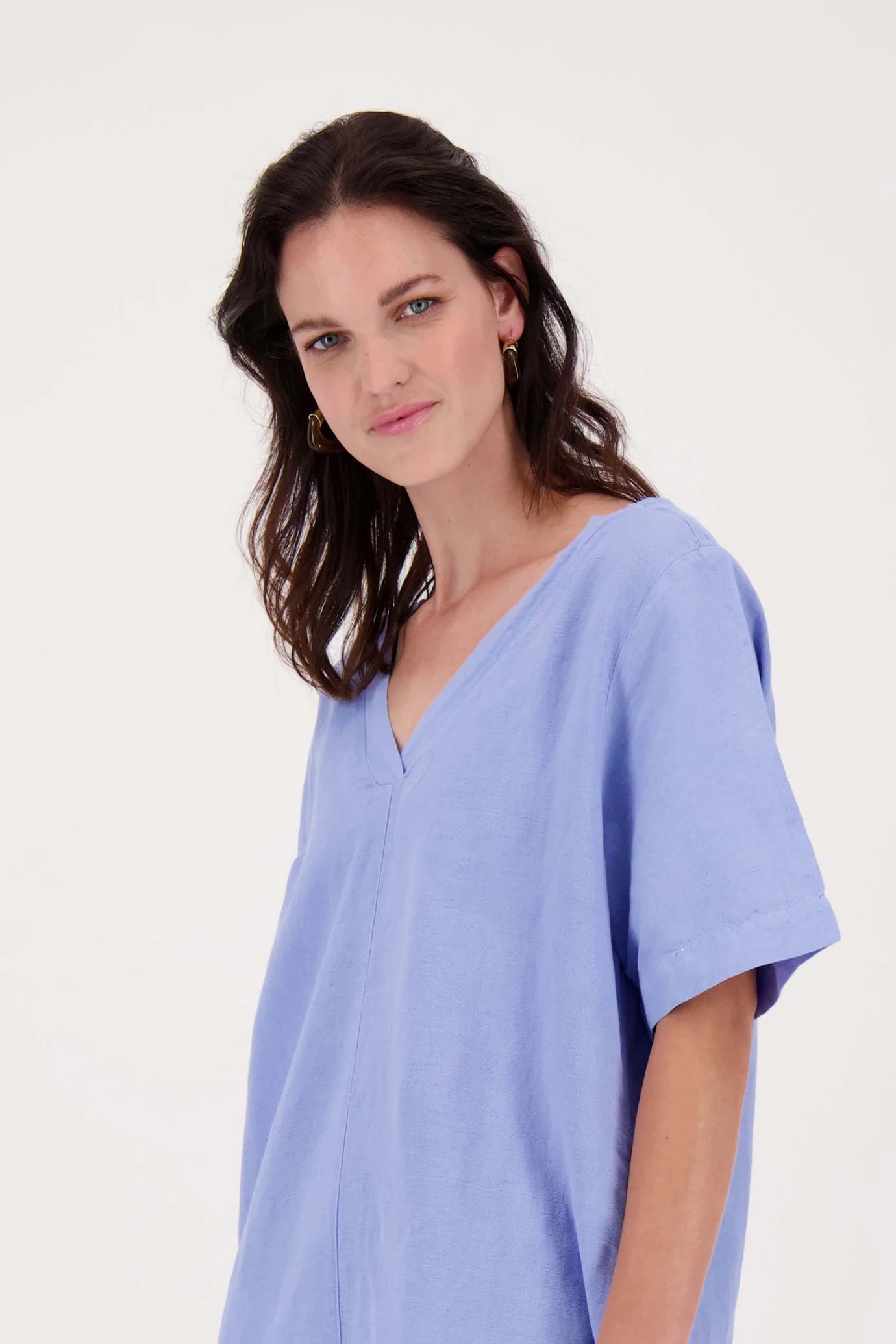 zusss linnen tuniek met v-hals lavendelblauw