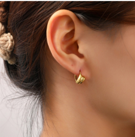Go Dutch Label oorbellen Dropped Hoop goud 14k