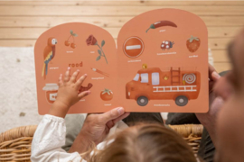 Boek Little Dutch boek regenboog kleurenboek | karton