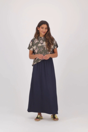 zusss turtle top met iris bloemen print donkergroen