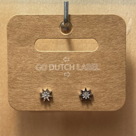 Go Dutch Label oorbellen | knopjes ster diamantje zilver.
