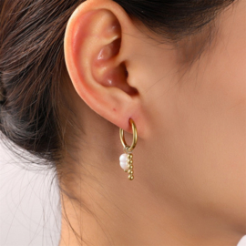 Go Dutch Label oorbellen pearly dot hoop - 14k