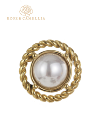 rose en camellia broche