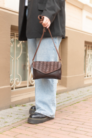 Bear Design gevlochten enveloptasje 'Betsy' | cognac