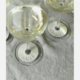 prospectt Leeff wijnglas hangers wiep