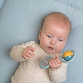 Little Dutch Rammelaar met balletjes blauw