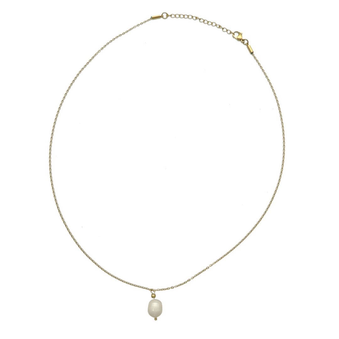 Camps & Camps Oval Pearl Necklace