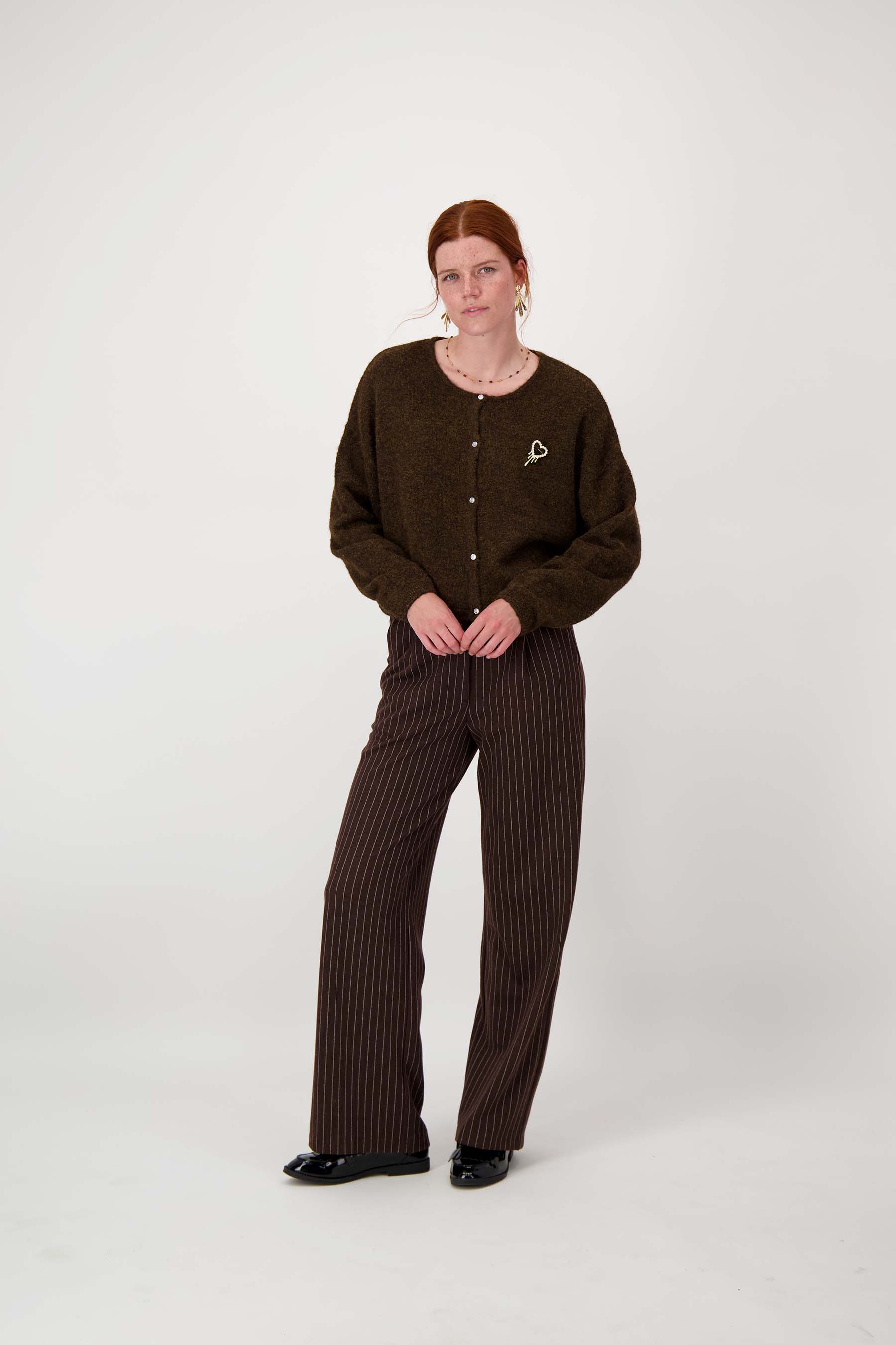 zusss basic vestje chocoladebruin