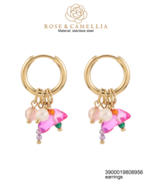 rose en camellia oorbellen roze