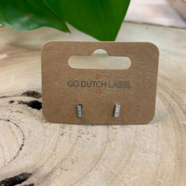 Go Dutch Label oorbellen | knopjes  kleine staafjes met steentjes zilver.