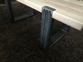 Salontafel  met metalen frame op maat