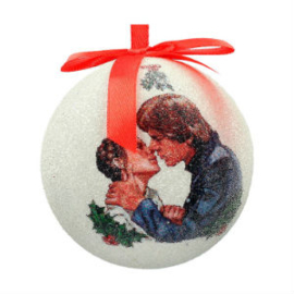 Star Wars: Han And Leia Mistletoe Christmas Ball