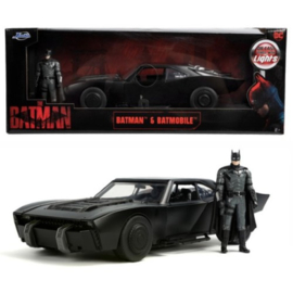 DC Comics: The Batman - Batman and Batmobile 1:18 Scale Set