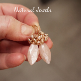 xxx - verkocht - xxx Roze Maansteen cluster oorbellen