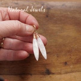 Witte Maansteen oorbellen