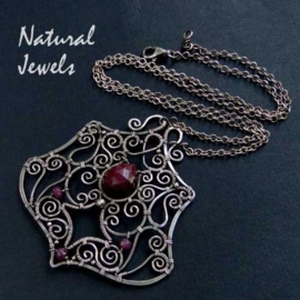 xxx - verkocht xxx Necklace Ruby