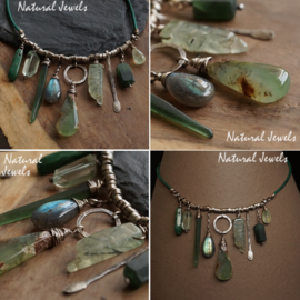 Necklace Robust Green Gemstones