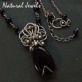 xxx - verkocht - xxx Necklace Mysterious Onyx